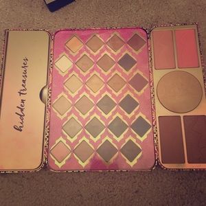 Tarte full makeup book eye shadow highlight etc